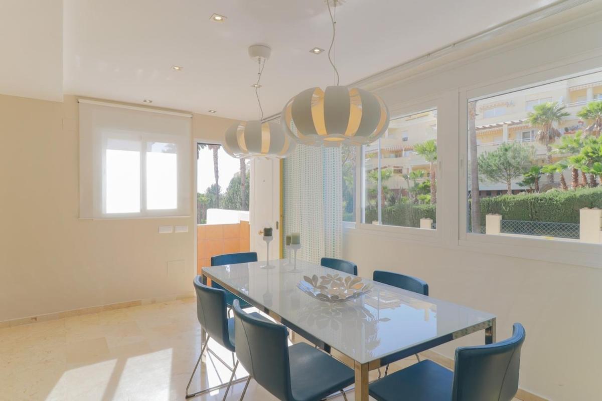 C43 - Family House With Terrace And Shared Pool Villa Benalmadena Luaran gambar