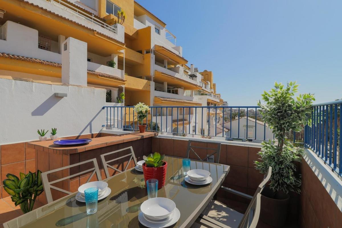 C43 - Family House With Terrace And Shared Pool Villa Benalmadena Luaran gambar
