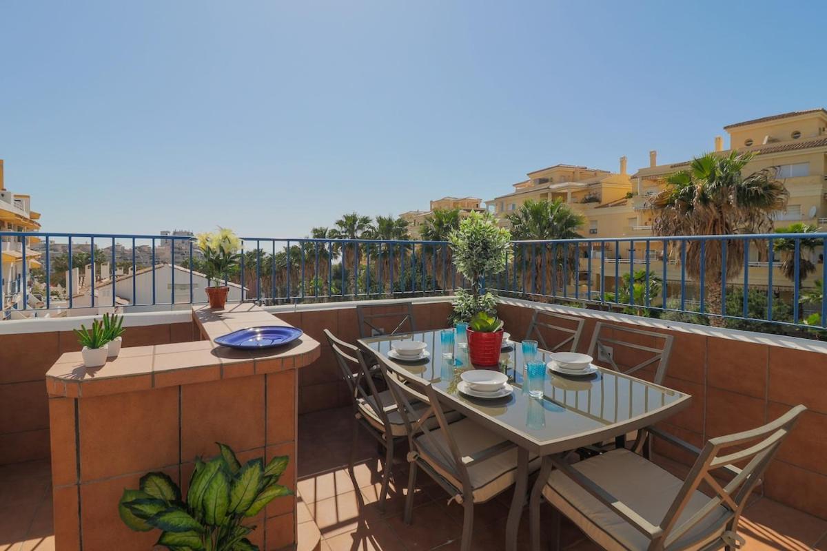 C43 - Family House With Terrace And Shared Pool Villa Benalmadena Luaran gambar