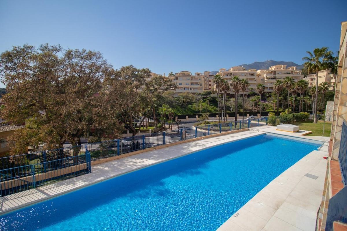 C43 - Family House With Terrace And Shared Pool Villa Benalmadena Luaran gambar