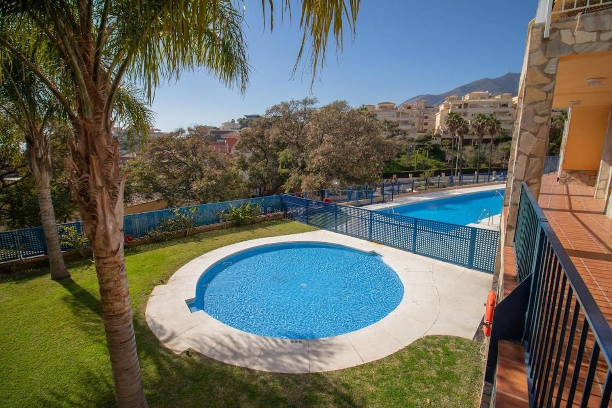 C43 - Family House With Terrace And Shared Pool Villa Benalmadena Luaran gambar