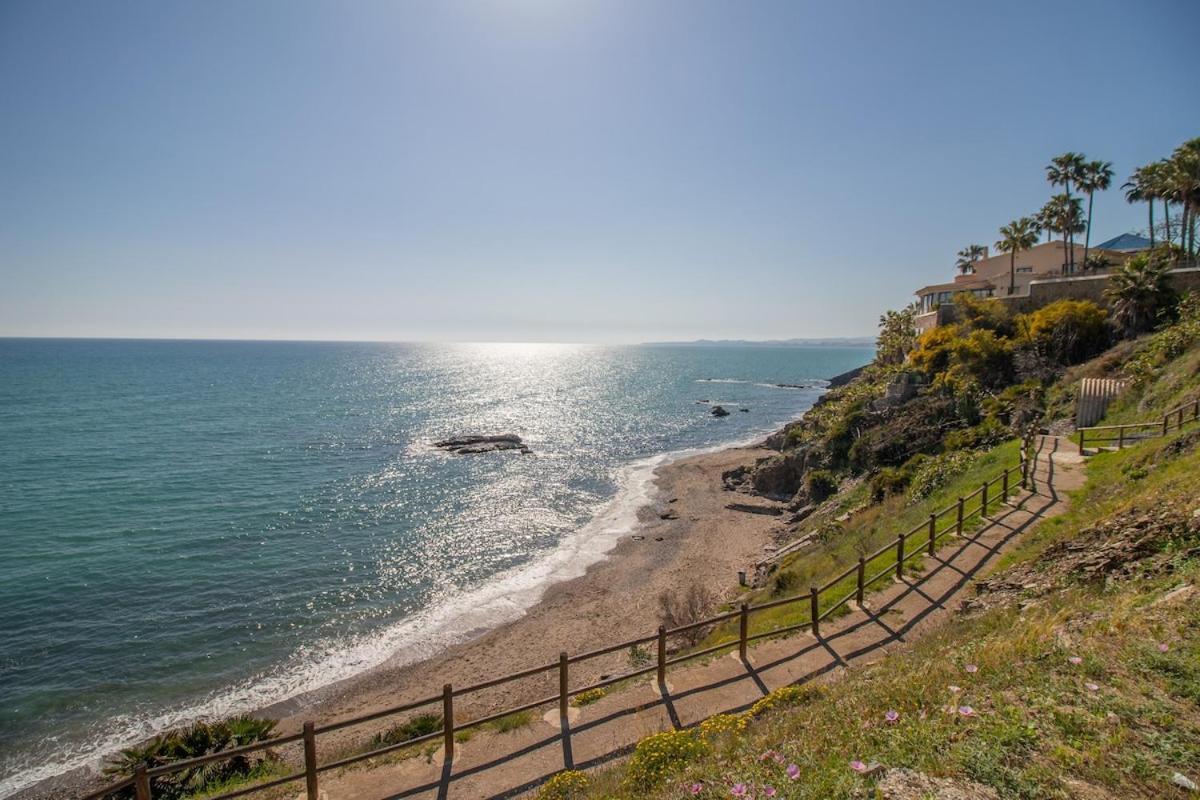 C43 - Family House With Terrace And Shared Pool Villa Benalmadena Luaran gambar