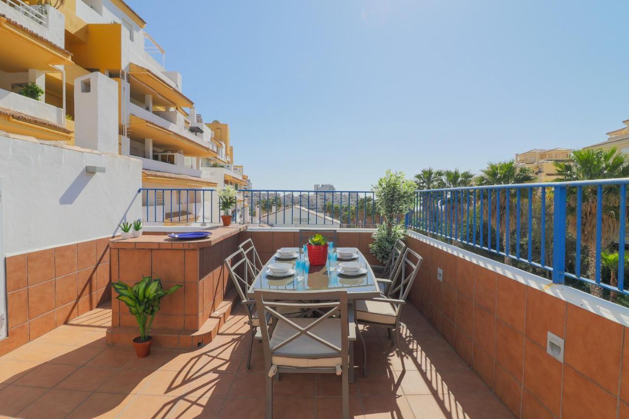 C43 - Family House With Terrace And Shared Pool Villa Benalmadena Luaran gambar